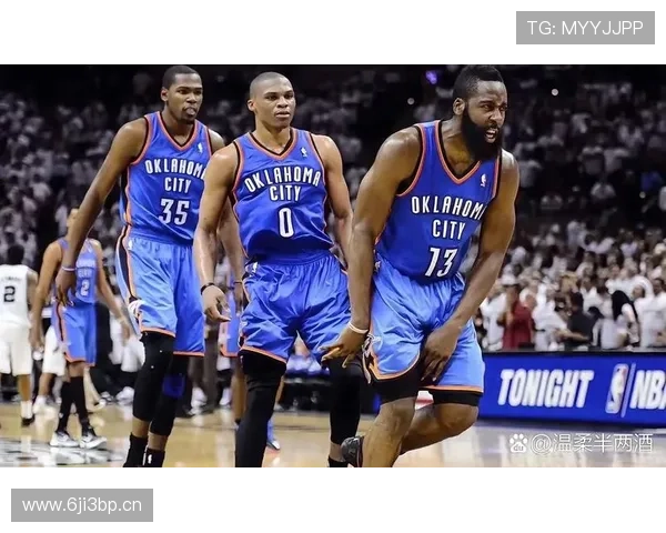 NBA赛季焦点对决精彩上演巨星争锋引发球迷热议 - 副本 (2) - 副本